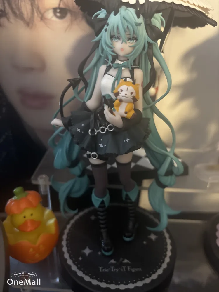 Miku for the win by J - OneMall