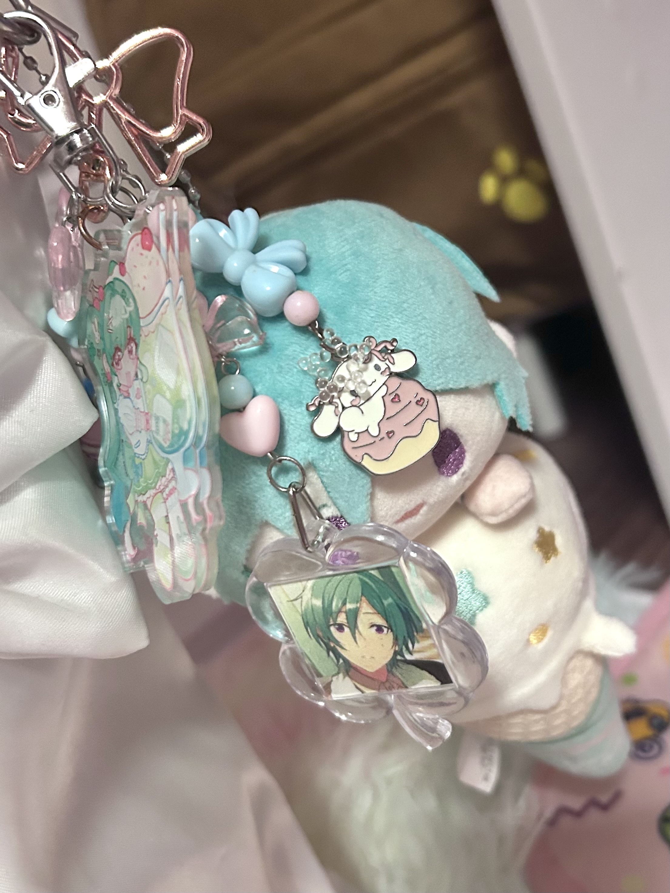 Tatsumi kazehaya enstars can badges by Miwie - OneMall