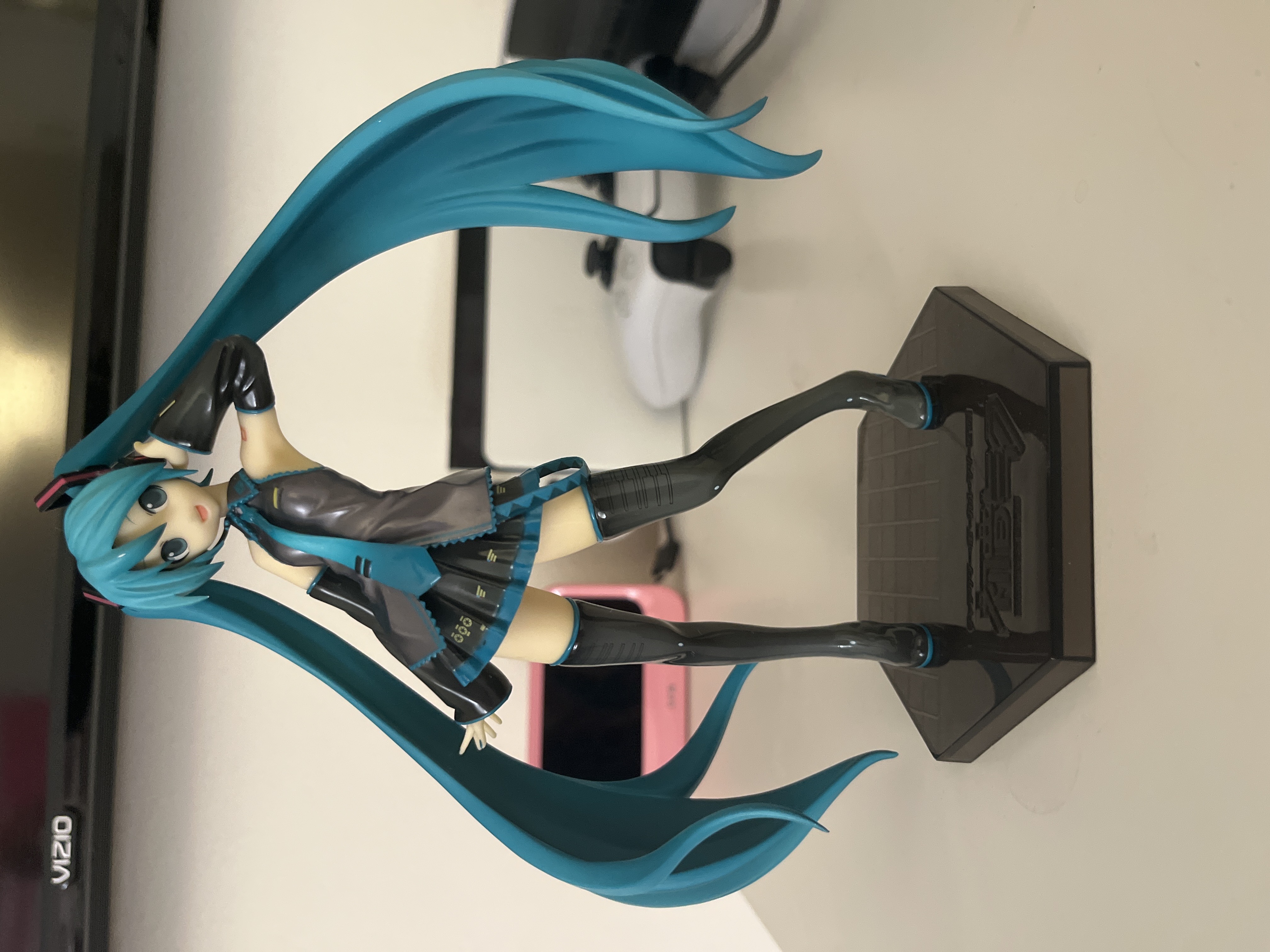 Hatsune Miku figs by Chandi - OneMall